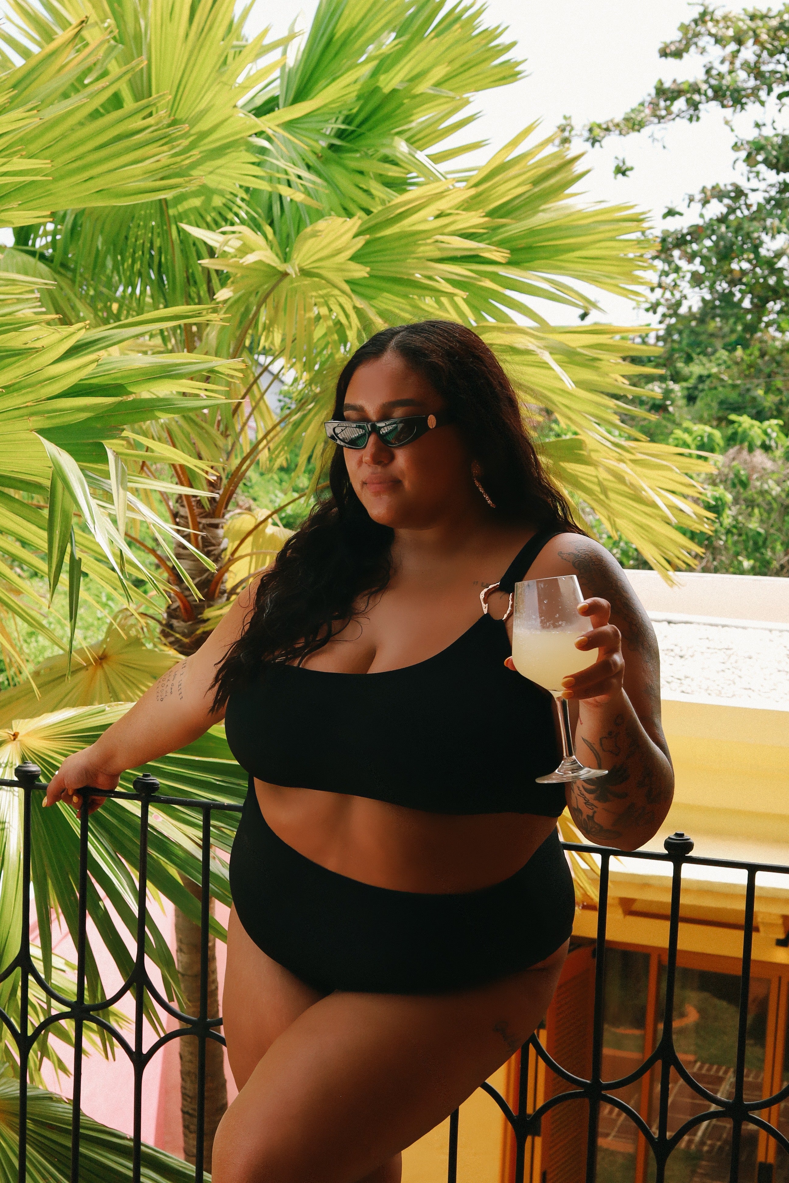 The Bahu in Hitam