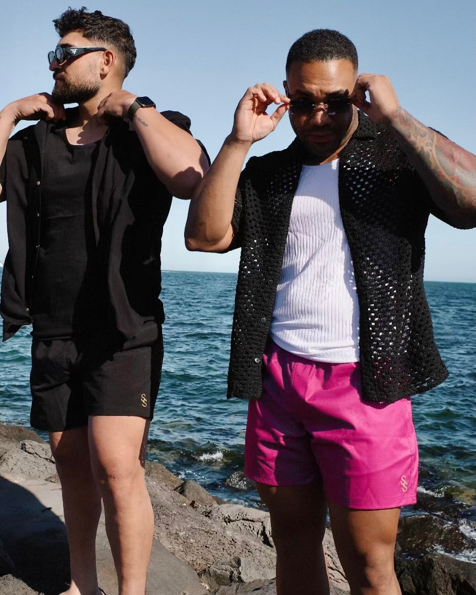 The Norm Short in Hitam