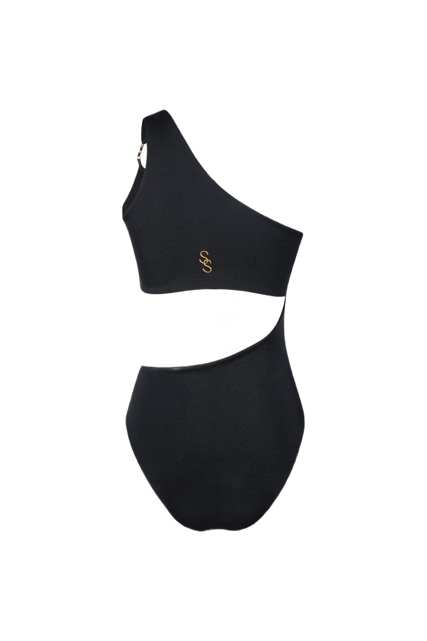 The Bahu in Hitam